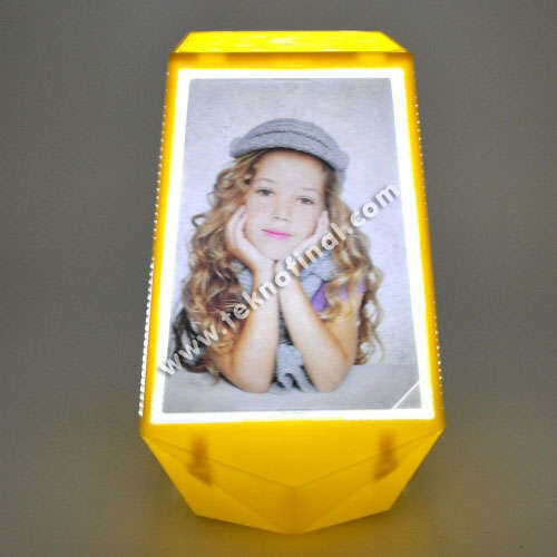 Ay Yıldız Led Işıklı Dönen Küp Çerçeve - 2