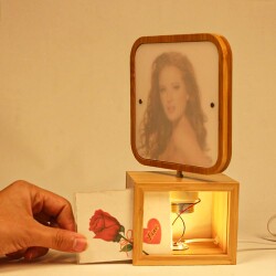 Dönen Ahşap Led'li Fotoğraf Çerçevesi - 5
