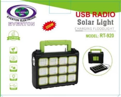 Everton Rt-920 Şarjlı 200w Solar Panelli Projektör (Radyolu) - EVERTON