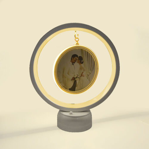 Led Işıklı Yuvarlak Fotoğraf Çerçevesi - 1