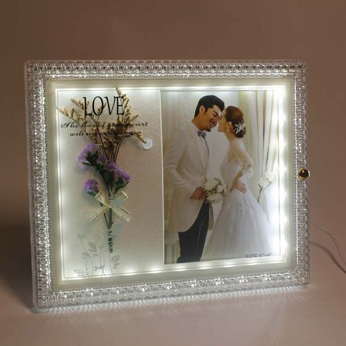 LED'li Çiçekli Fotoğraf Çerçevesi - 3