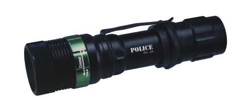 Polıce PC-25 CREE Led + Zoom El Feneri ( 3 Tane İnce Kalem Pille Çalışır) - 2