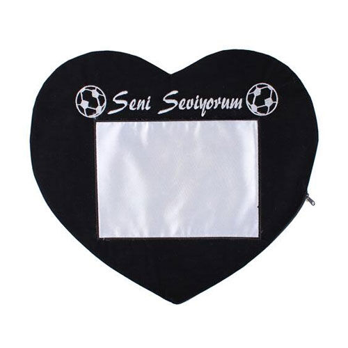 Sublimasyon Taraftar Kalp Yastık - Siyah Beyaz - OFİSOMİ-S
